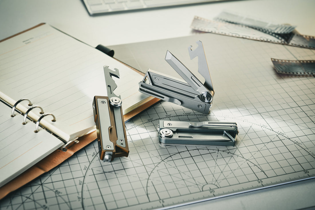 The Ultimate Guide to the Tacray MT1: A Master Review of the Titanium EDC Flashlight Multitool