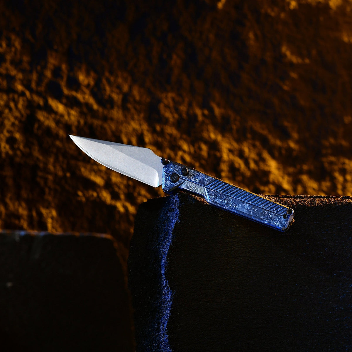 Tacray TIRAN II Titanium Folding Knife Ice Crystal titanium blue