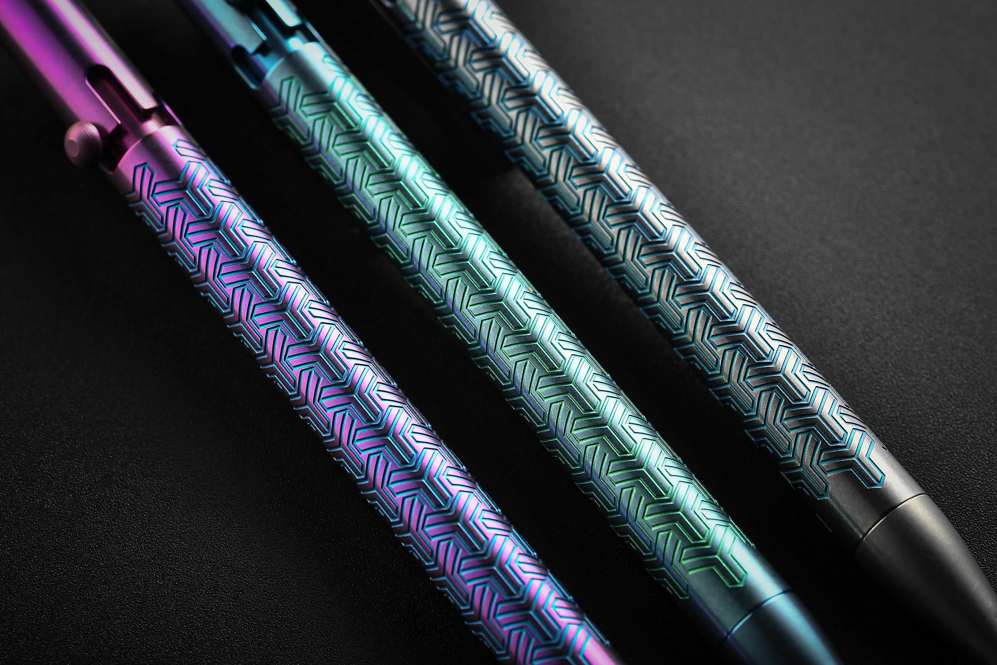 Tacray Spinium Titanium Bolt Action Pen – EDC Spinner