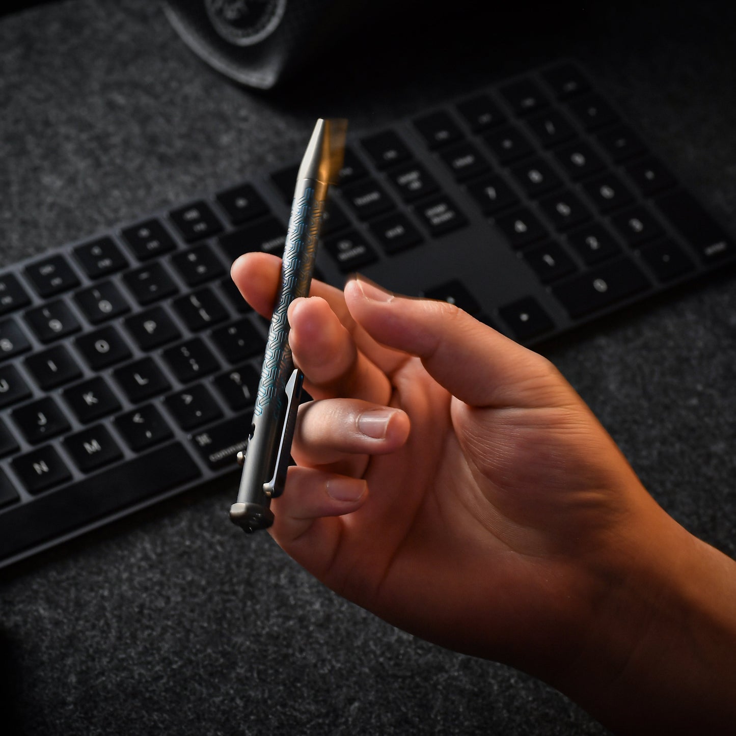 Tacray Spinium Titanium Bolt Action Pen – EDC Spinner