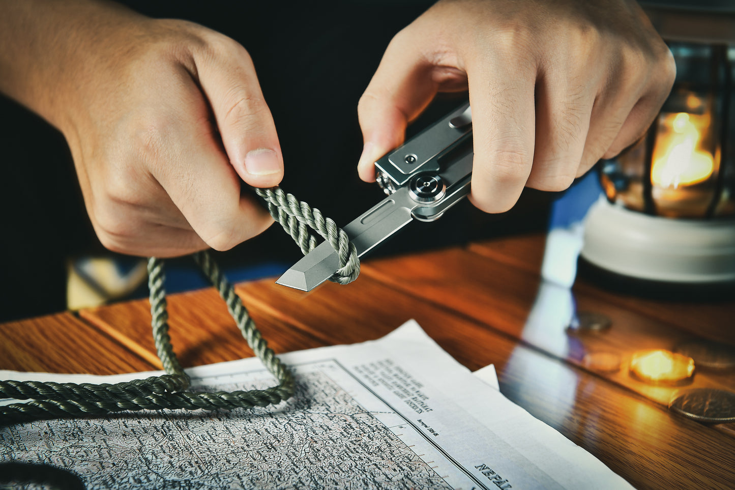 【PRE-ORDER】Tacray MT1 EDC Multitool with Flashlight and Knife 【Ship in Q1 2026】