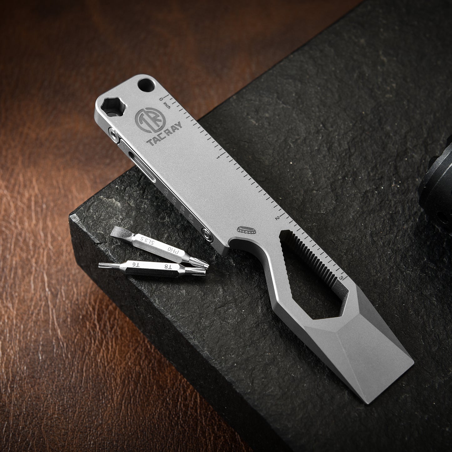 Tacray Titanium Pocket Pry Bar – EDC Emergency Multitool