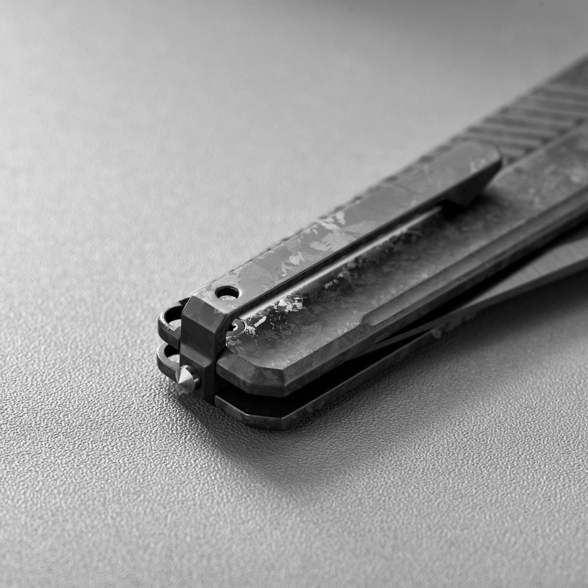 Tacray TIRAN II Crossbar Lock | M390 Titanium EDC Knife