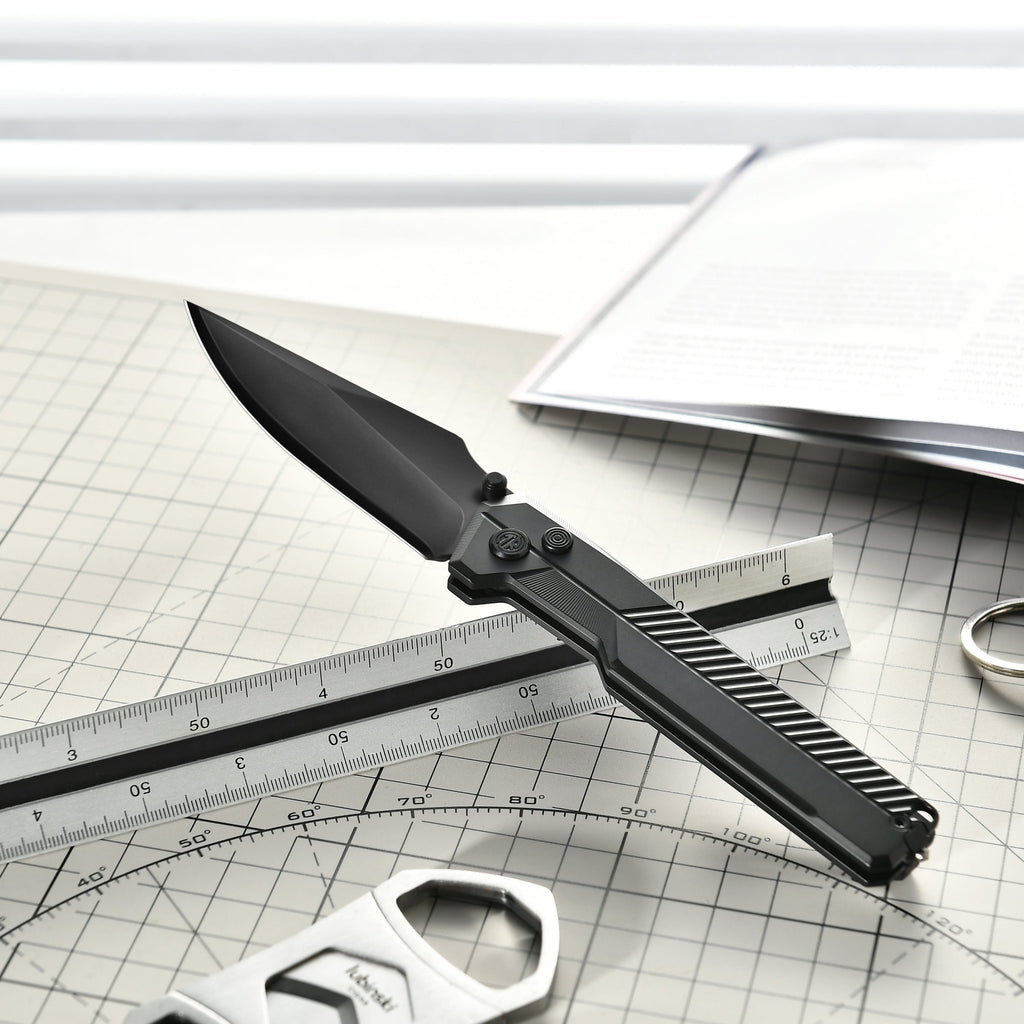 Tacray TIRAN II Titanium Folding Knife black DLC ZDP189